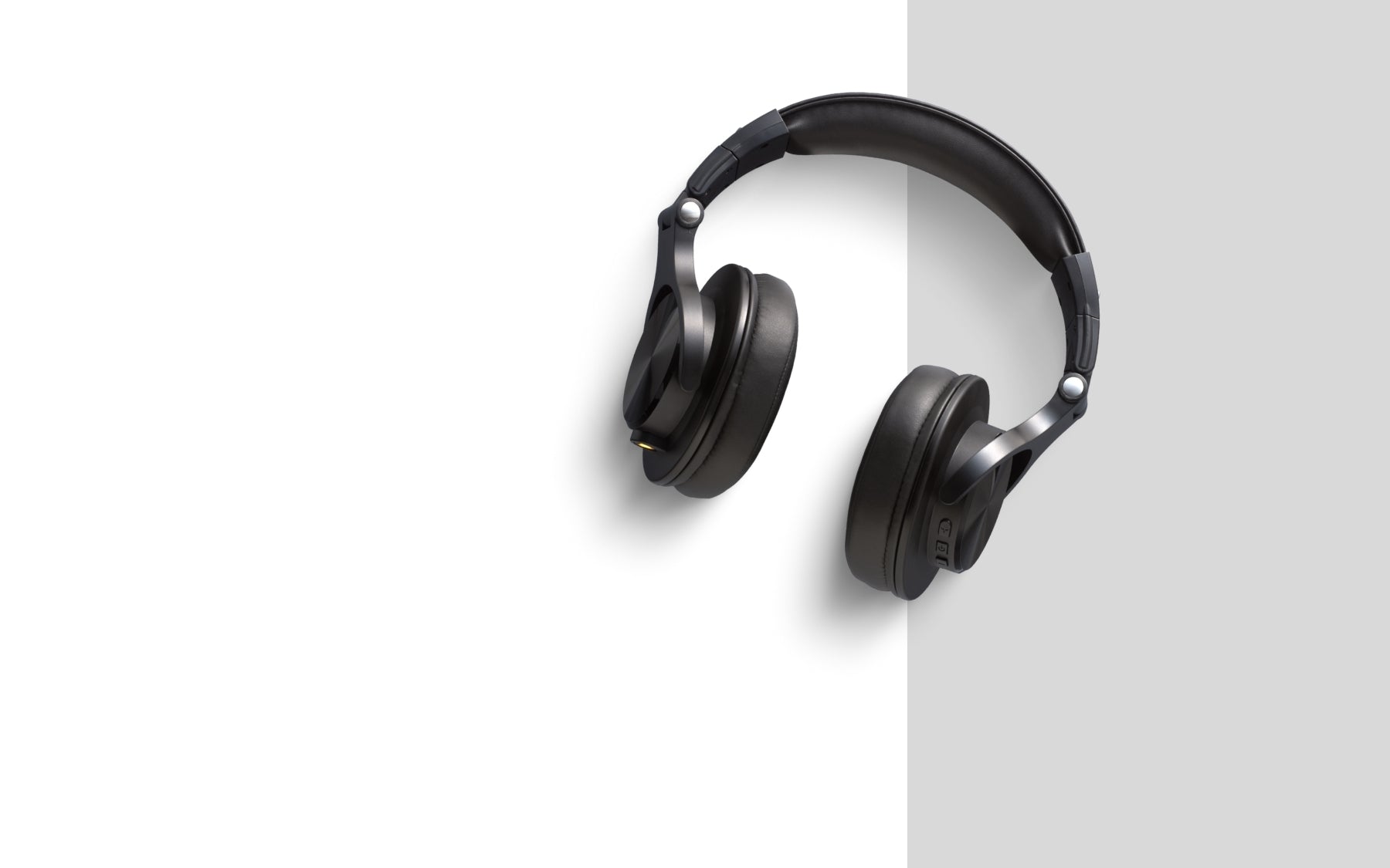 headphone banner
